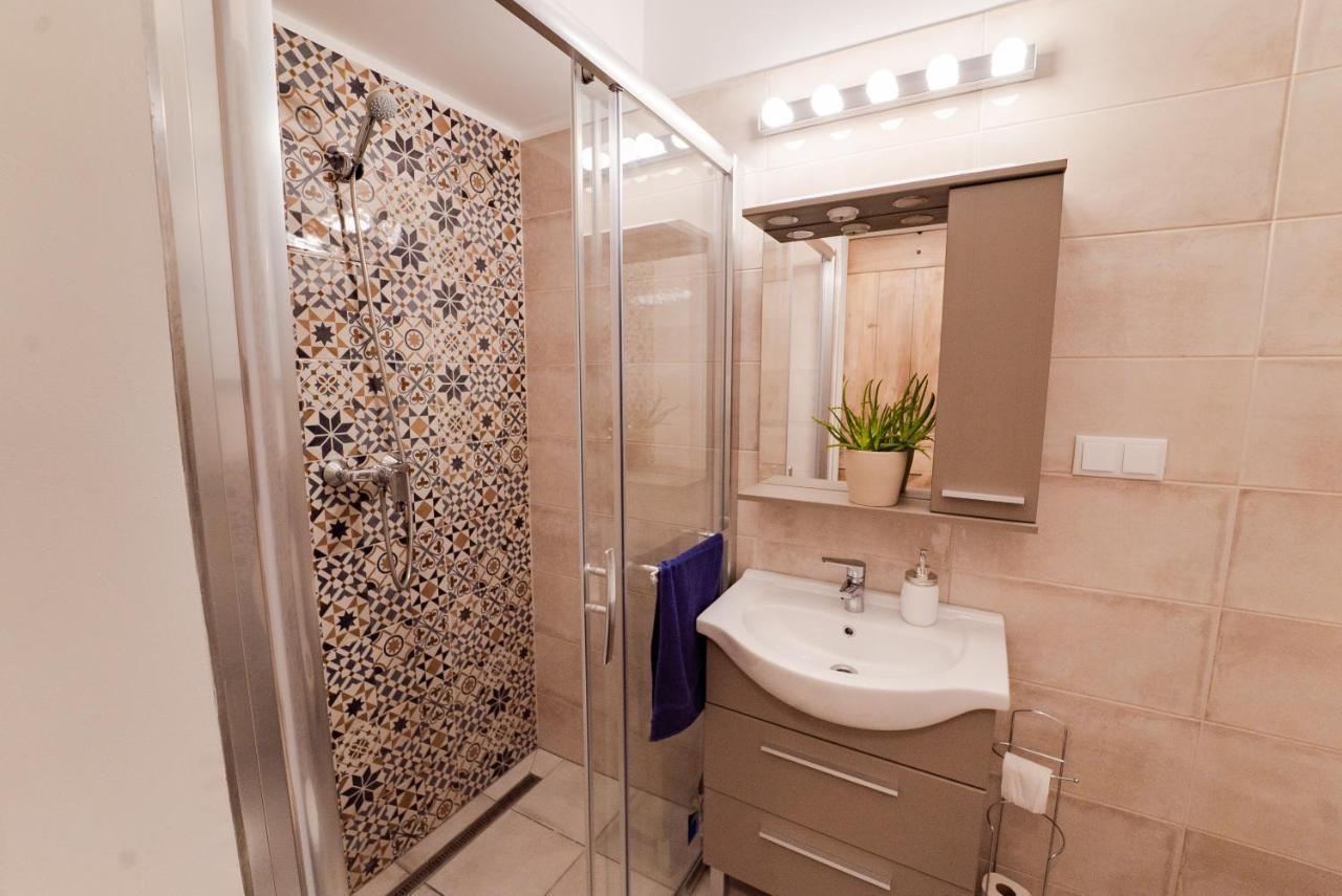 Rakoczi Prime Appartement Sopron Buitenkant foto