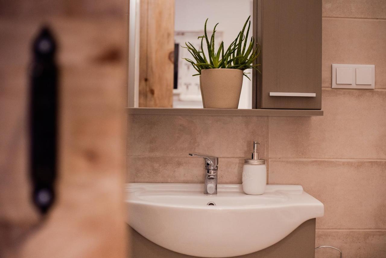 Rakoczi Prime Appartement Sopron Buitenkant foto