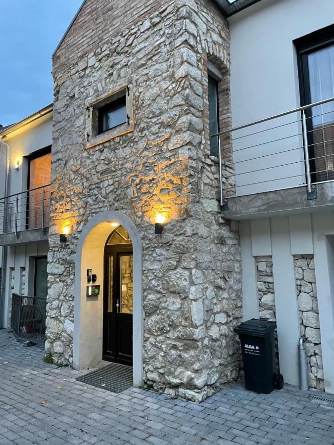 Rakoczi Prime Appartement Sopron Buitenkant foto